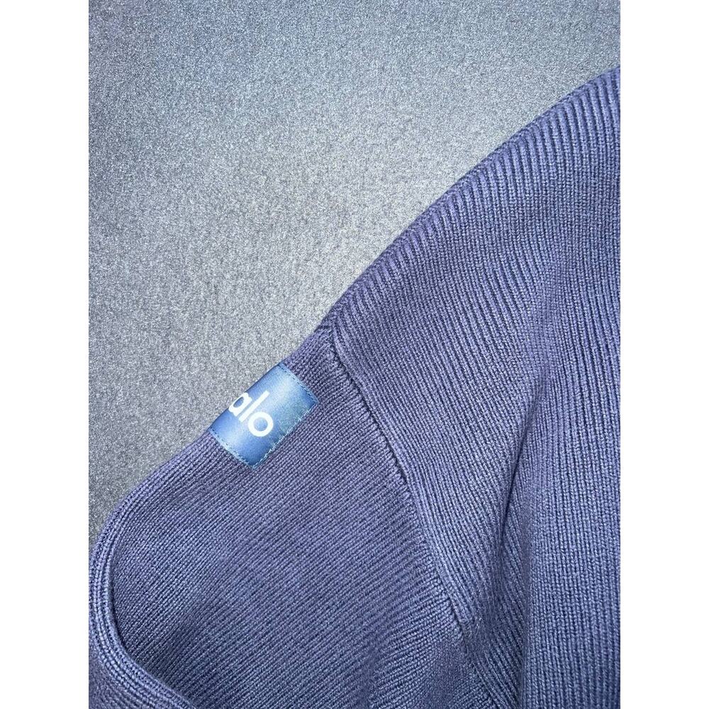 Alo Yoga Scholar Crew Neck Sweater oversized Y2K knit Bluestone Medium A010069 - Picture 10 of 10